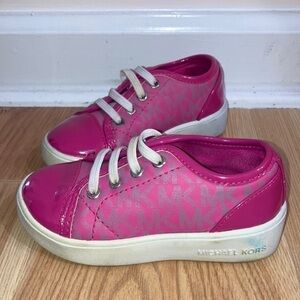 Girls MICHAEL KORS IVY DEE SNEAKER SHOES US SIZE 7 FUCHSIA